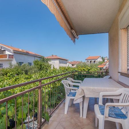 Apartments Bahar Krk Krk Town Exterior foto